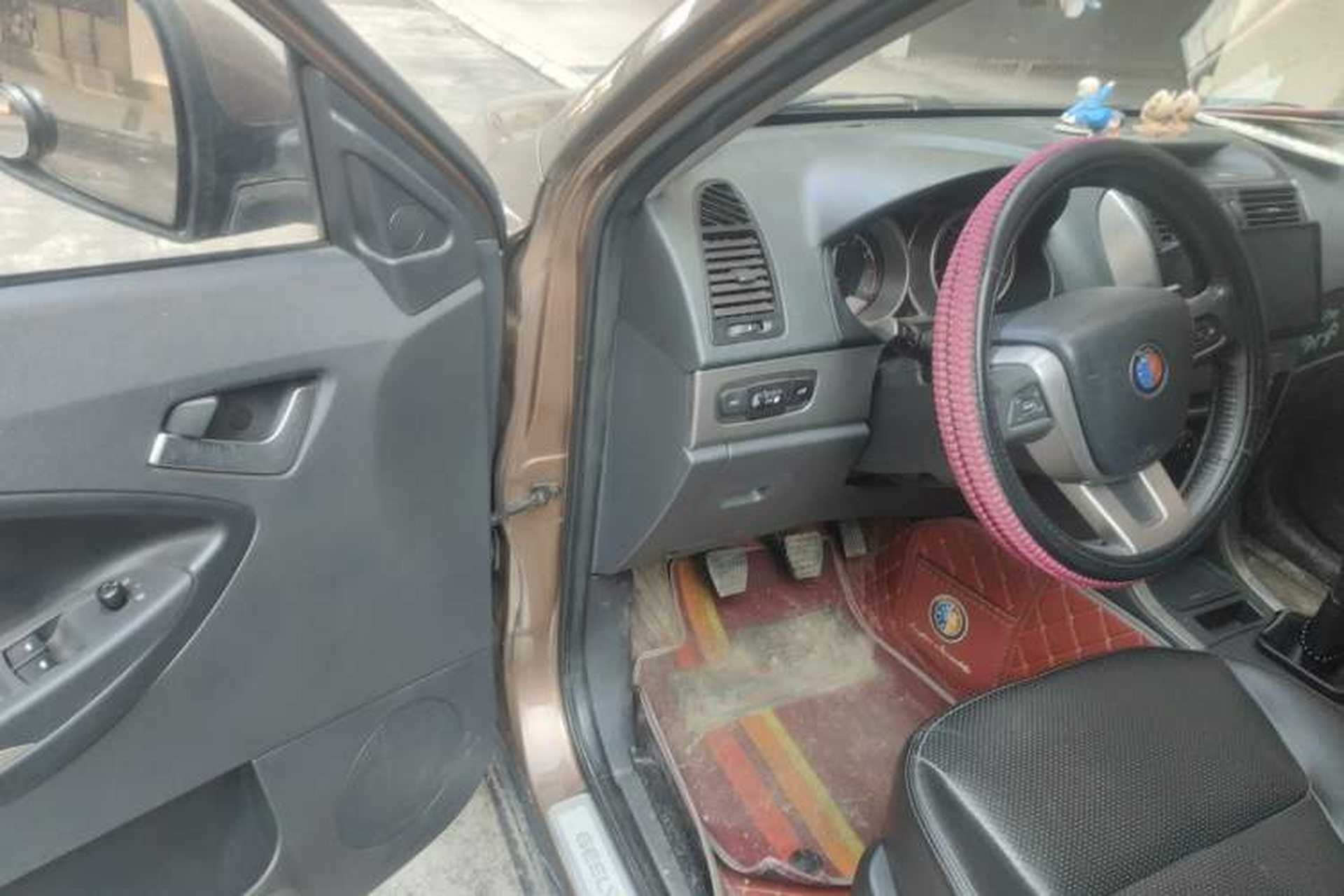 Used Geely Auto SX7 2013 2.0L Manual Elite Edition Driver Seat