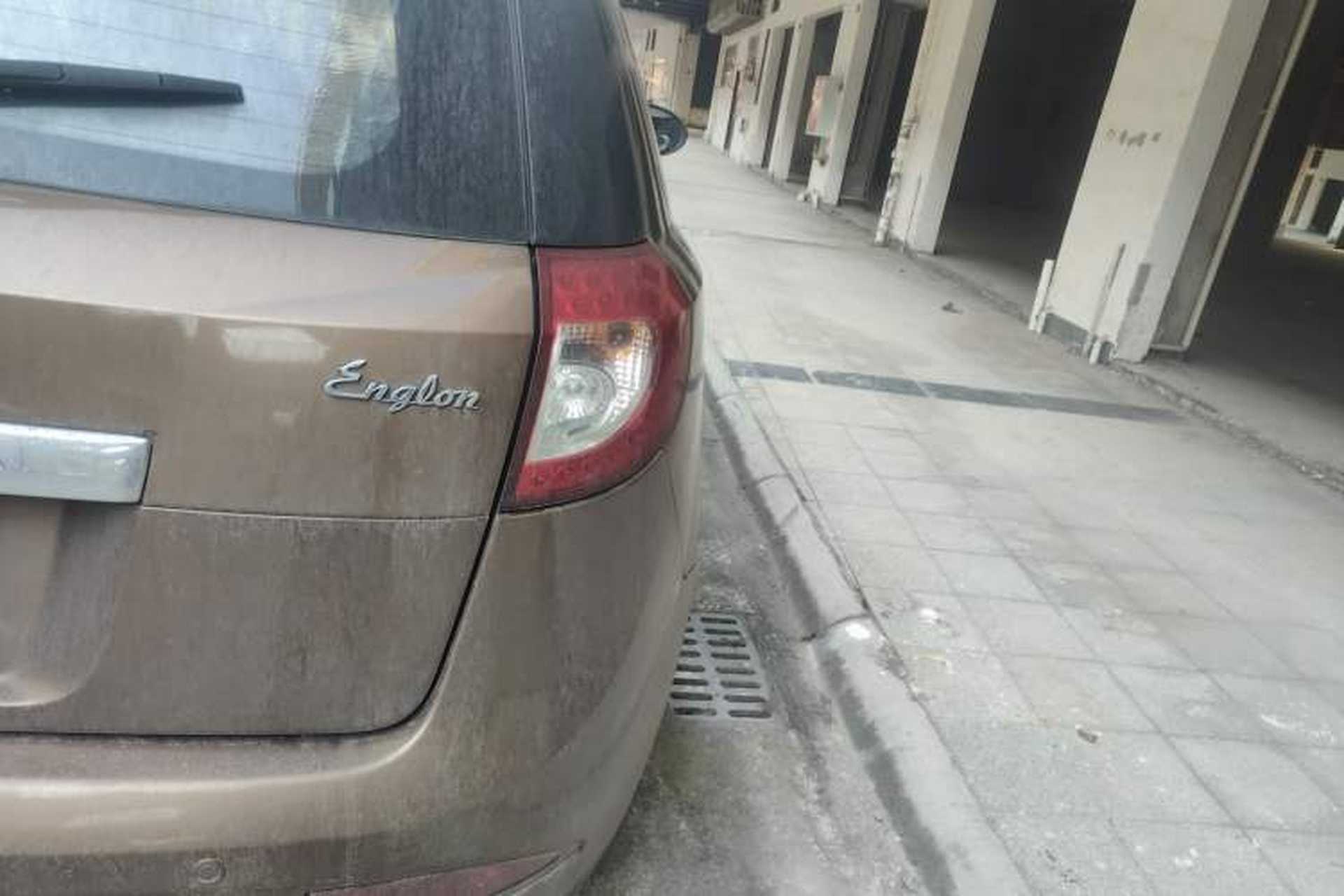 Used Geely Auto SX7 2013 2.0L Manual Elite Edition Right Rear Taillight