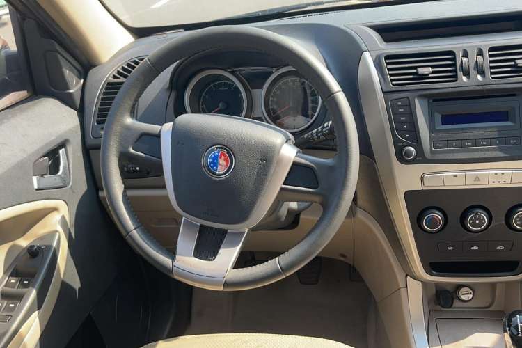 Used Geely Auto SX7 2013 1.8L Manual Entry-Level Model Steering Wheel