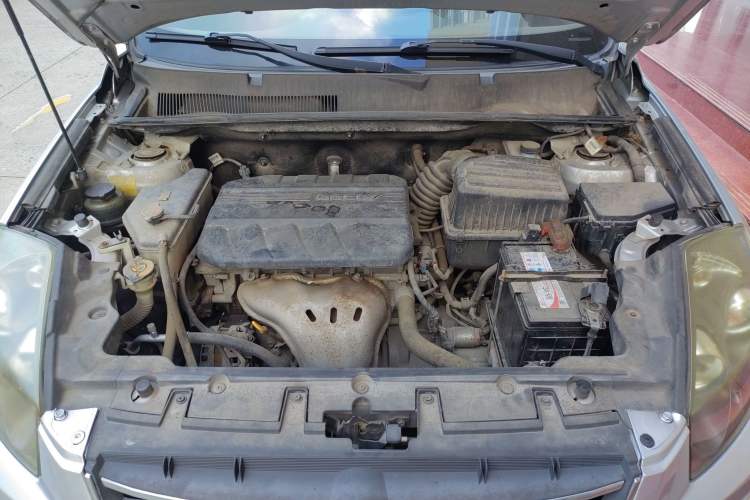 Used Geely Auto SX7 2013 2.0L Manual Elite Edition Engine Bay