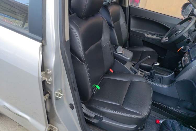 Used Geely Auto SX7 2013 2.0L Manual Elite Edition Right Front Seat