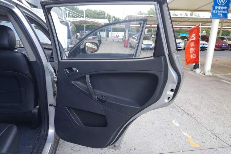 Used Geely Auto SX7 2013 2.0L Manual Elite Edition Right Rear Door Interior