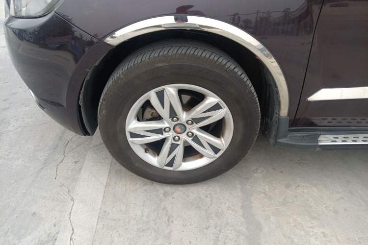 Used Geely Auto SX7 2013 2.0L Automatic Prestige Edition Left Front Wheel Hub