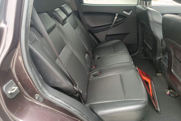 Used Geely Auto SX7 2013 2.0L Automatic Prestige Edition Rear Right 45 Deg