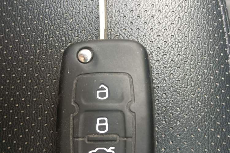 Used Geely Auto SX7 2013 2.0L Automatic Prestige Edition Vehicle Key