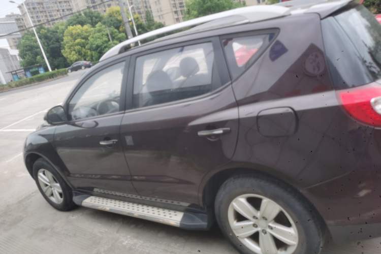 Used Geely Auto SX7 2013 2.0L Automatic Prestige Edition Exterior 3