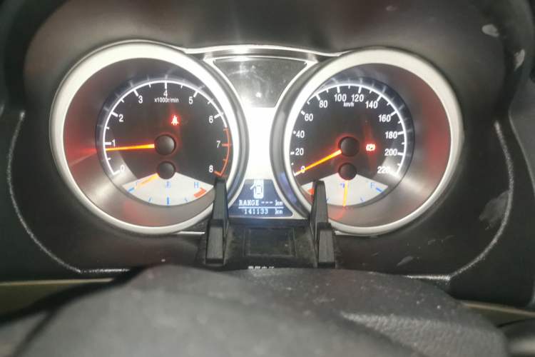 Used Geely Auto SX7 2013 2.0L Automatic Prestige Edition Instrument Cluster