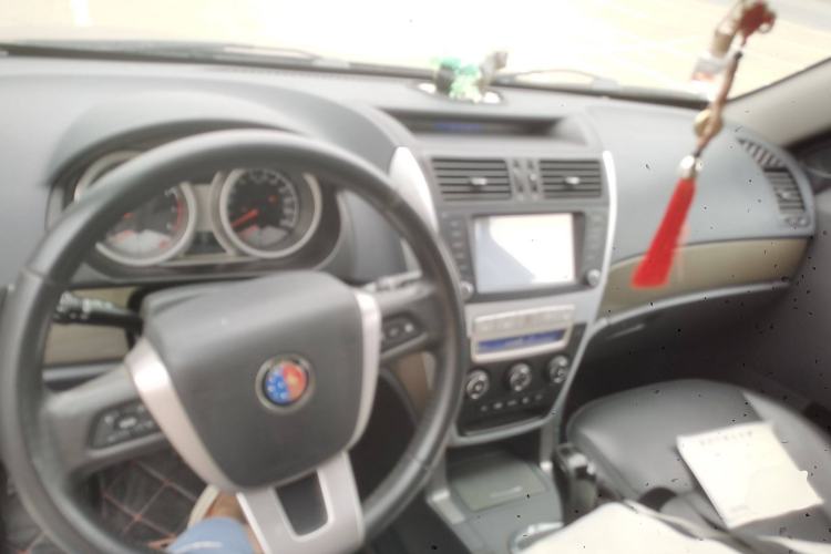Used Geely Auto SX7 2013 2.0L Automatic Prestige Edition Interior 2