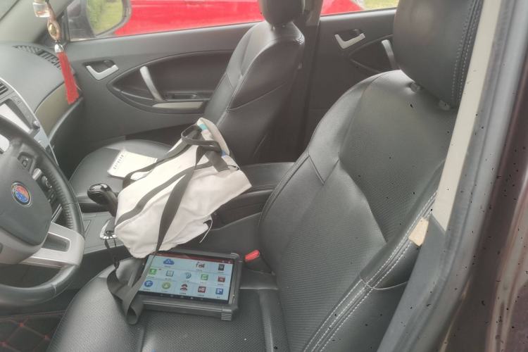 Used Geely Auto SX7 2013 2.0L Automatic Prestige Edition Left Front Seat