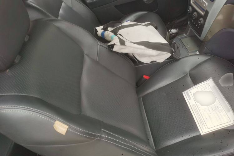 Used Geely Auto SX7 2013 2.0L Automatic Prestige Edition Right Front Seat