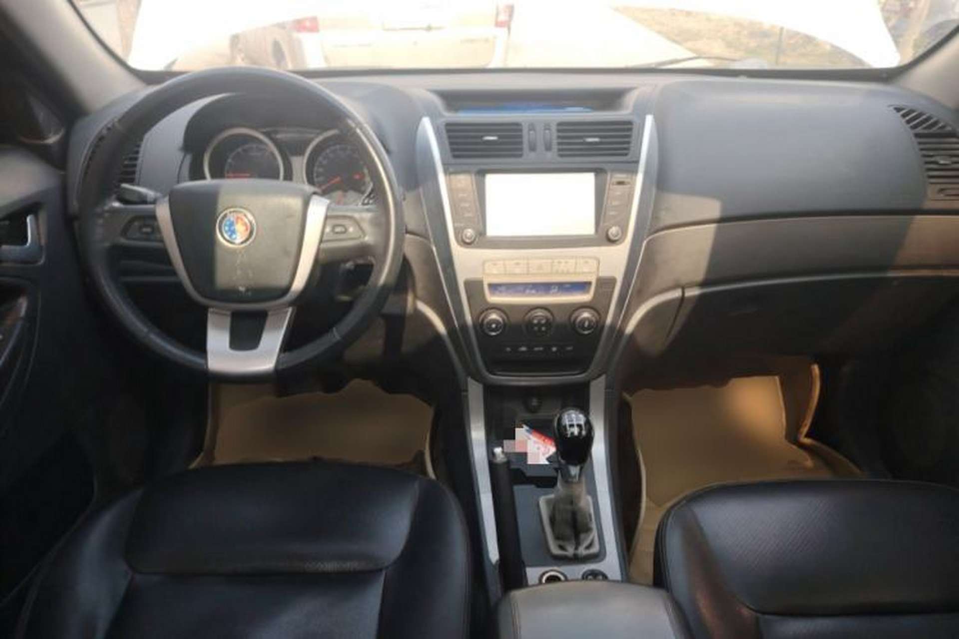 Used Geely Auto SX7 2013 1.8L Manual Luxury Model Center Console
