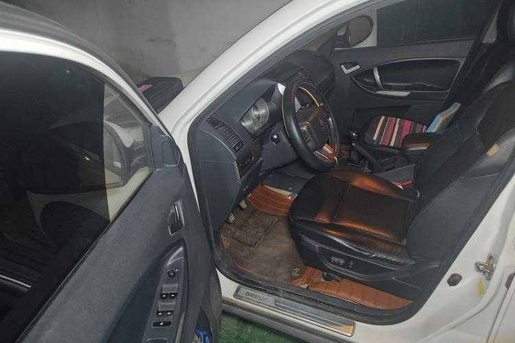 Used Geely Auto SX7 2013 1.8L Manual Luxury Model Driver Seat
