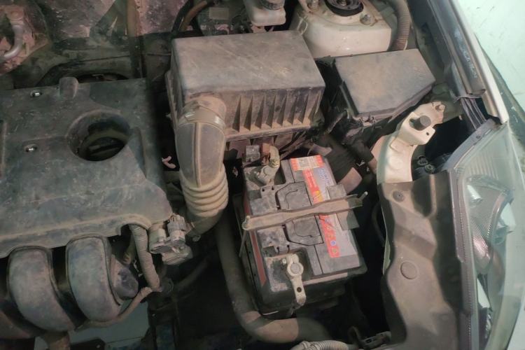 Used Geely Auto SX7 2013 1.8L Manual Luxury Model Engine Bay Left