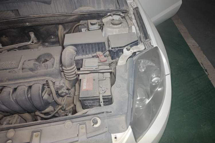 Used Geely Auto SX7 2013 1.8L Manual Luxury Model Engine Bay Left