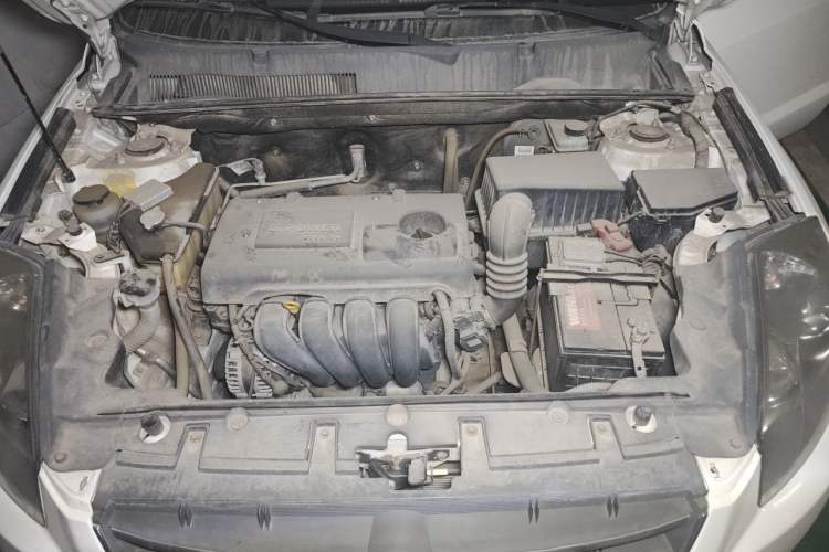 Used Geely Auto SX7 2013 1.8L Manual Luxury Model Engine Bay