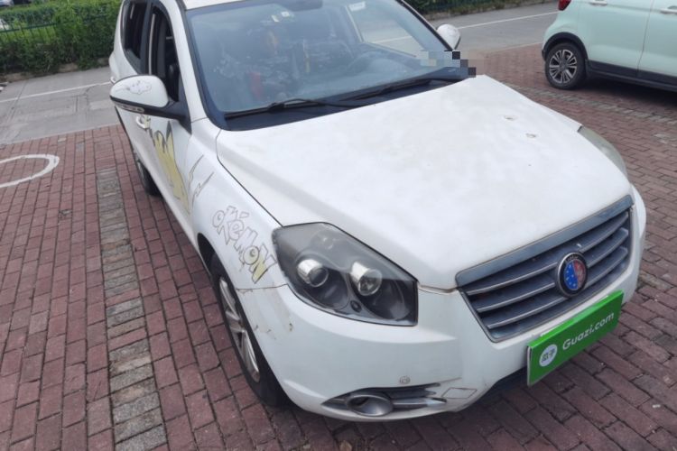Used Geely Auto SX7 2013 2.0L Manual Elite Edition Front Right 45 Deg