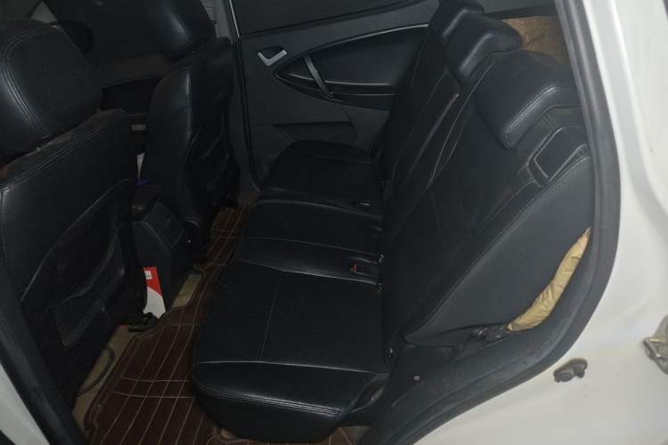 Used Geely Auto SX7 2013 1.8L Manual Luxury Model Left Rear Seat