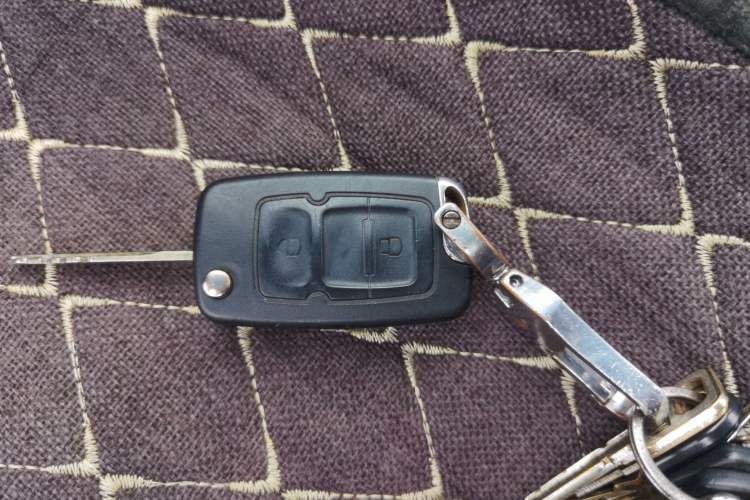 Used Geely Auto SX7 2013 2.0L Manual Elite Edition Vehicle Key
