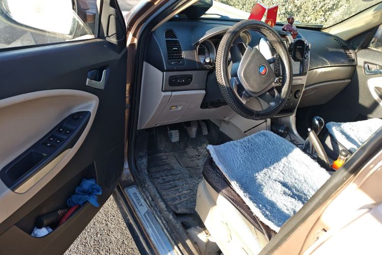 Used Geely Auto SX7 2013 1.8L Manual Entry-Level Model Driver Seat