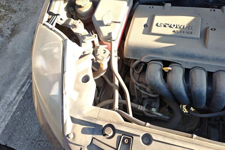 Used Geely Auto SX7 2013 1.8L Manual Entry-Level Model Engine Bay Right