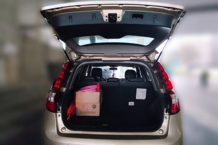 Used Geely Auto SX7 2014 2.0L Automatic Prestige Edition Trunk