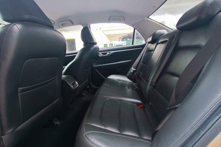Used Geely Auto Vision 2020 Revised 1.5L Manual Asian Games Edition Interior 6