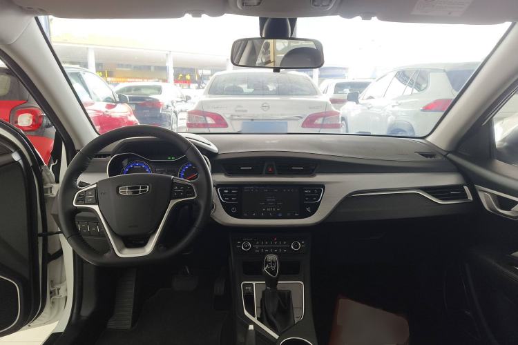 Used Geely Auto Vision 2020 Revised Version 1.5L CVT Asian Games Edition Center Console