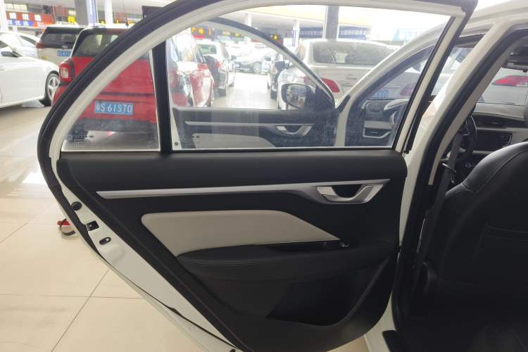 Used Geely Auto Vision 2020 Revised Version 1.5L CVT Asian Games Edition Left Rear Door Interior