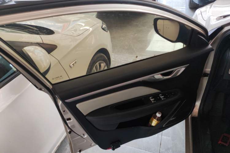 Used Geely Auto Vision 2020 1.5L CVT Asian Games Edition Left Front Door Interior