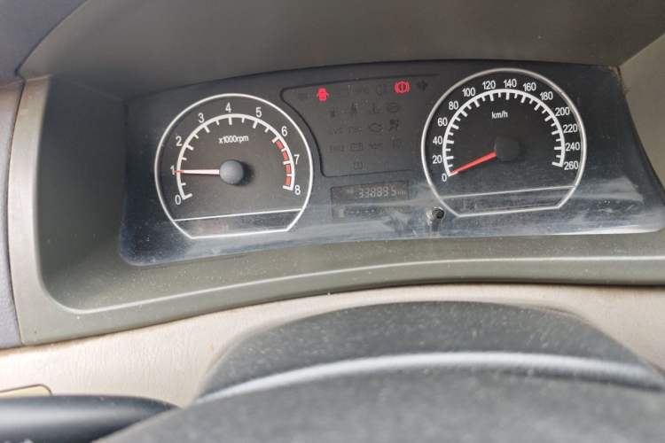 Used Geely Auto Vision 2010 1.5L Platinum Edition Odometer Close Up