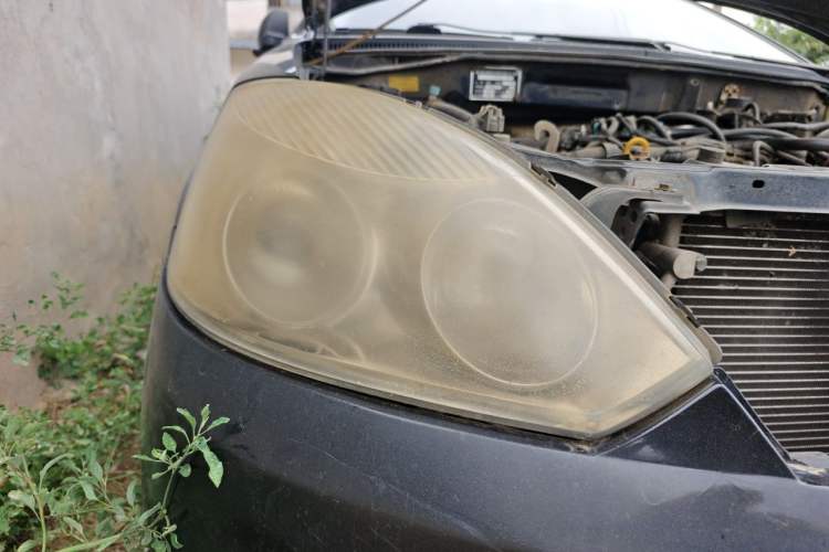 Used Geely Auto Vision 2010 1.5L Platinum Edition Right Front Headlight