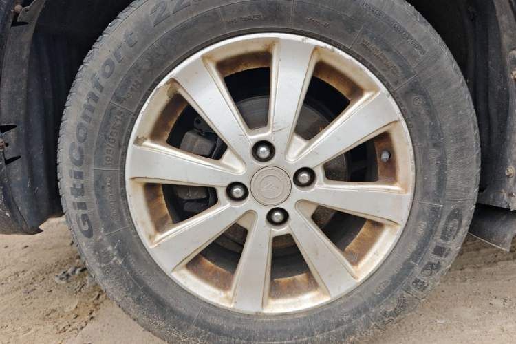 Used Geely Auto Vision 2010 1.5L Platinum Edition Right Front Wheel Hub