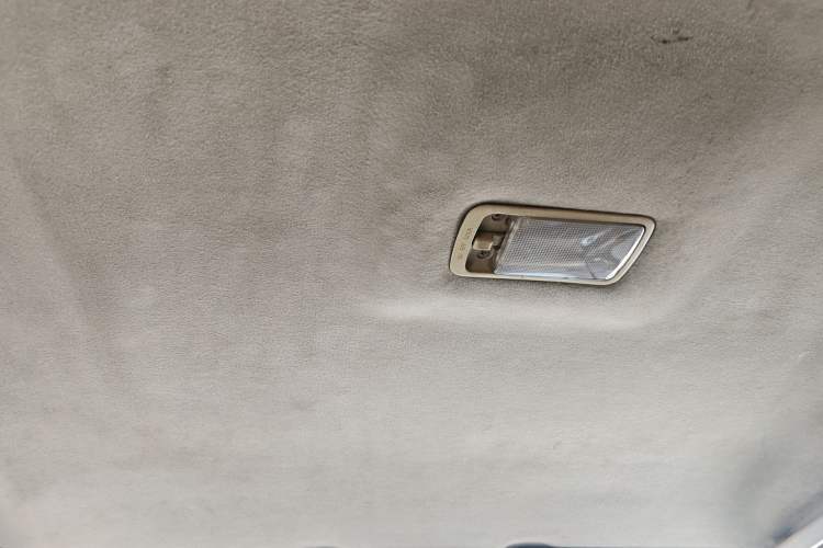 Used Geely Auto Vision 2010 1.5L Platinum Edition Headliner