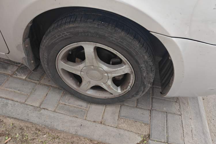 Used Geely Auto Vision 2010 1.5L Platinum Edition Right Front Wheel Hub