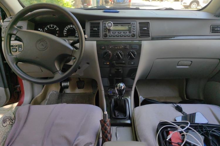 Used Geely Auto Vision 2011 1.5L Comfort Version Center Console