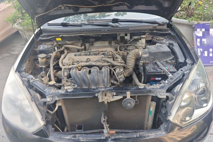 Used Geely Auto Vision 2012 1.5L CVVT Standard Edition Engine Bay