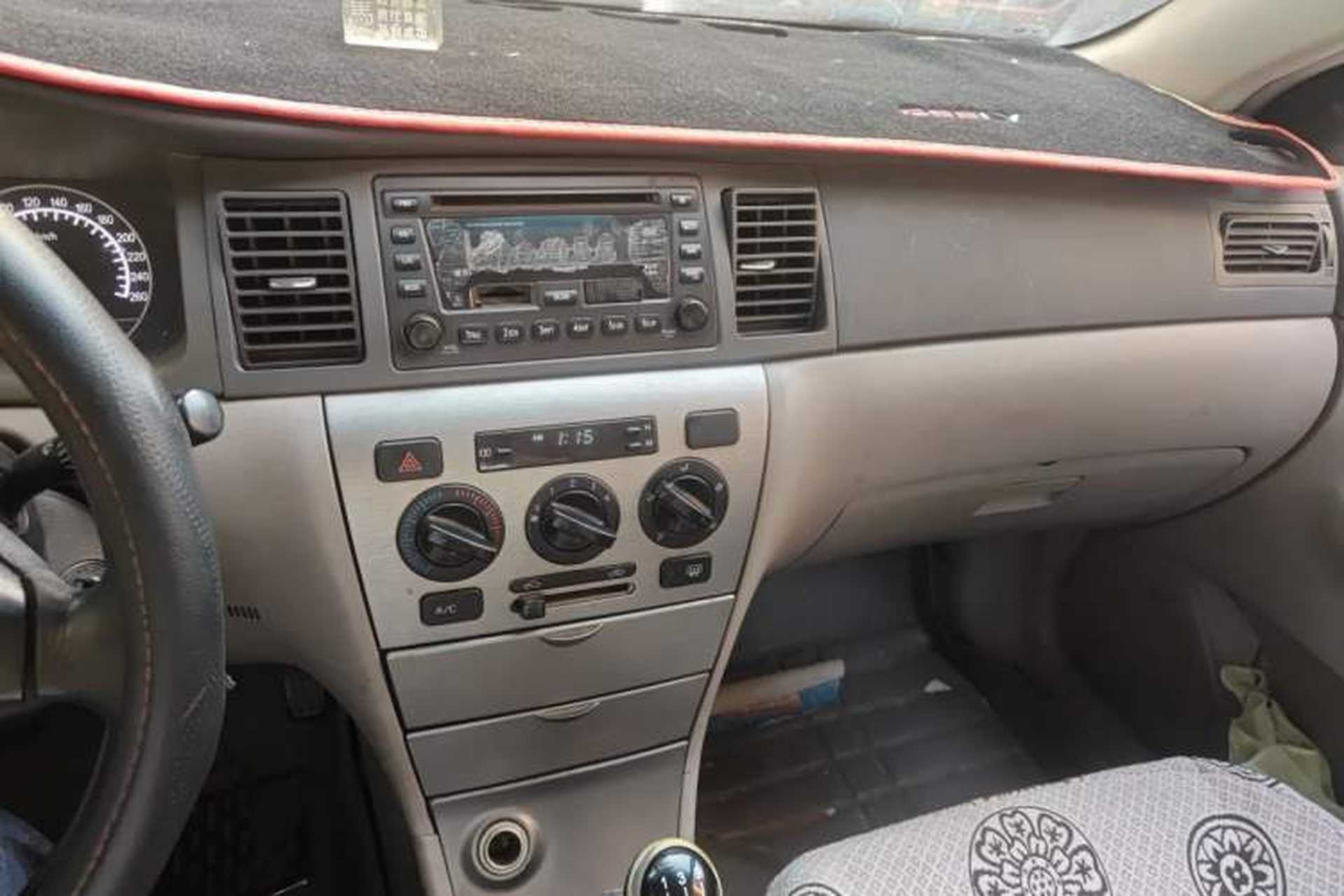 Used Geely Auto Vision 2012 1.5L CVVT Comfort Edition Audio And AC Panel