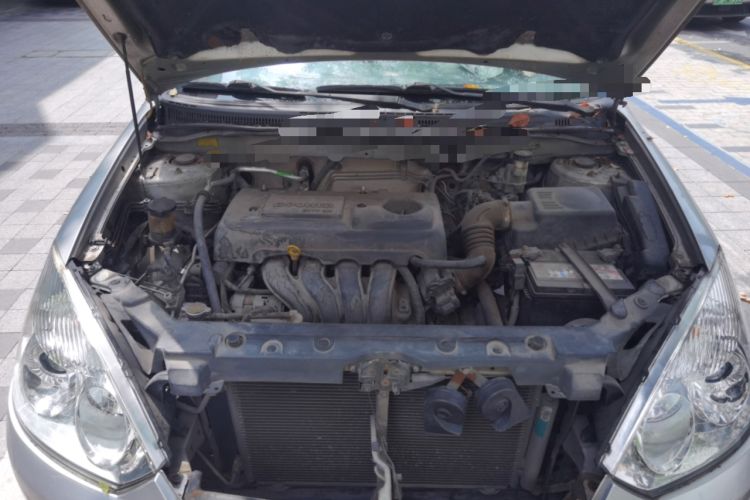 Used Geely Auto Vision 2012 1.5L CVVT Standard Edition Engine Bay