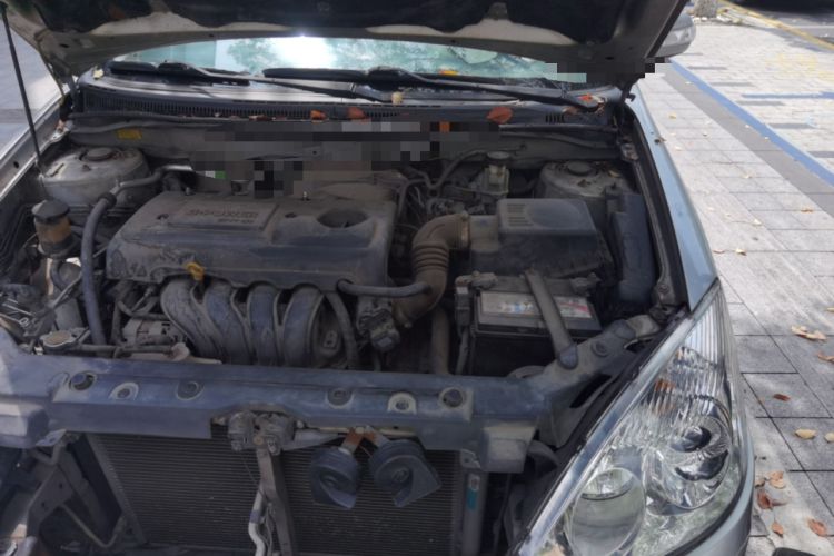 Used Geely Auto Vision 2012 1.5L CVVT Standard Edition Engine Bay Left
