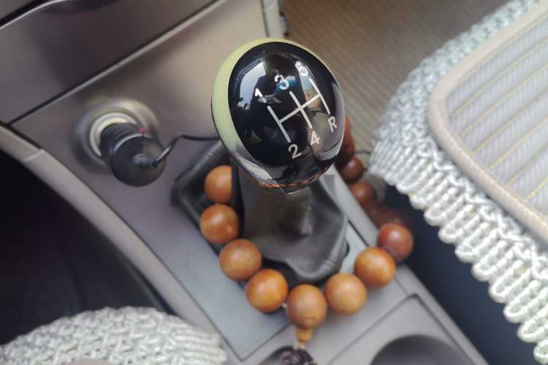 Used Geely Auto Vision 2012 1.5L CVVT Standard Edition Gear Lever