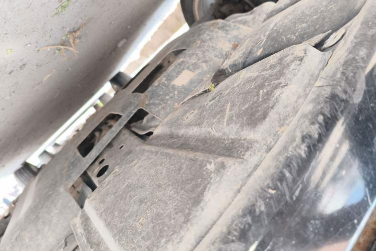 Used Geely Auto Vision 2013 1.5L Manual Comfort Model Chassis Front