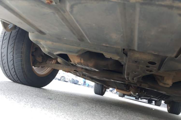 Used Geely Auto Vision 2013 1.5L Manual Comfort Model Chassis Front Right