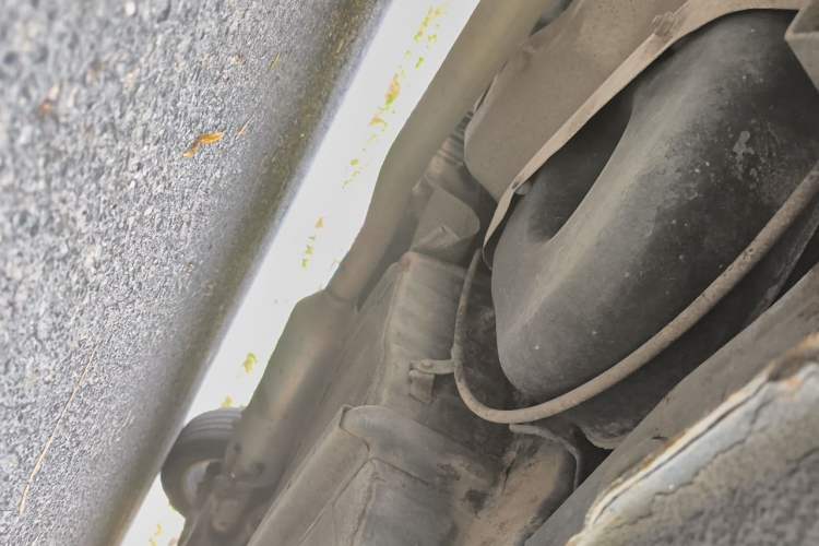 Used Geely Auto Vision 2013 1.5L Manual Comfort Model Chassis Rear Right