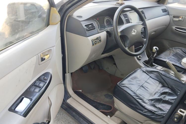 Used Geely Auto Vision 2013 1.5L Manual Comfort Model Driver Seat