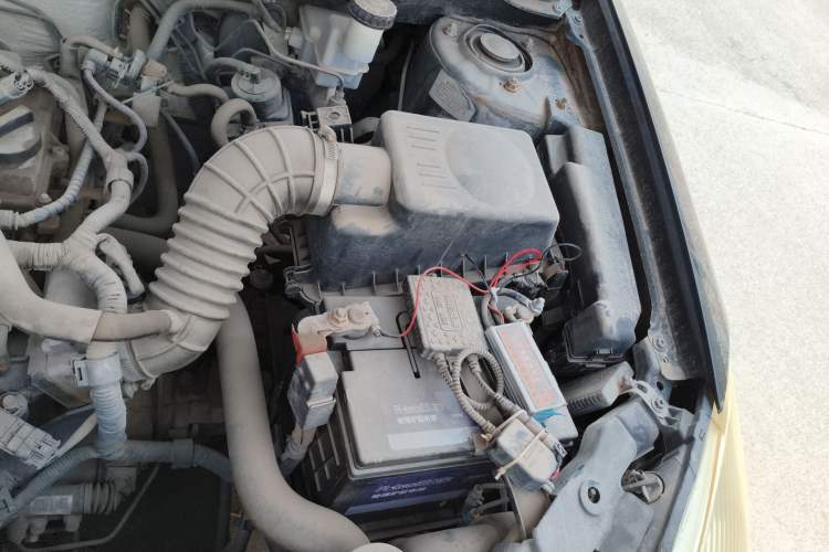 Used Geely Auto Vision 2013 1.5L Manual Comfort Model Engine Bay Left