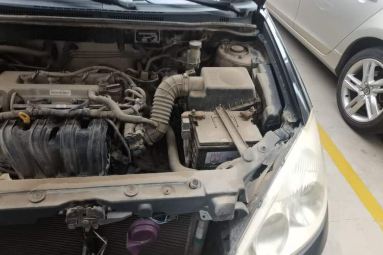 Used Geely Auto Vision 2013 1.5L Manual Comfort Model Engine Bay Left