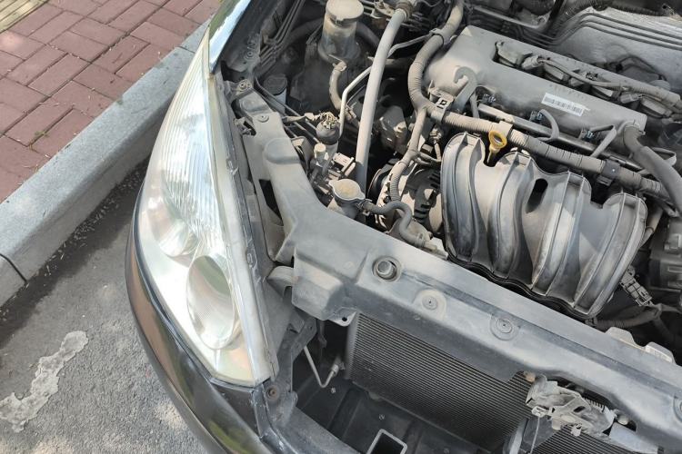 Used Geely Auto Vision 2013 1.5L Manual Comfort Model Engine Bay Right