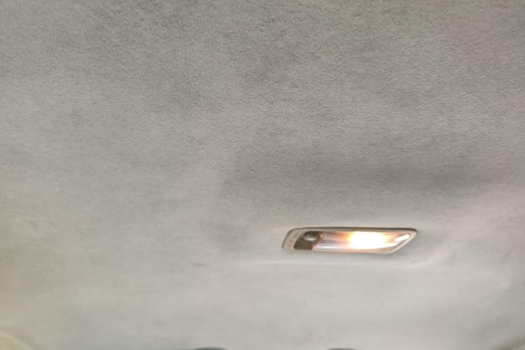 Used Geely Auto Vision 2013 1.5L Manual Comfort Model Headliner