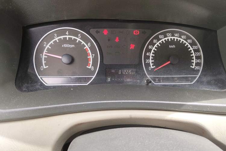 Used Geely Auto Vision 2013 1.5L Manual Limited Value Edition Odometer Close Up