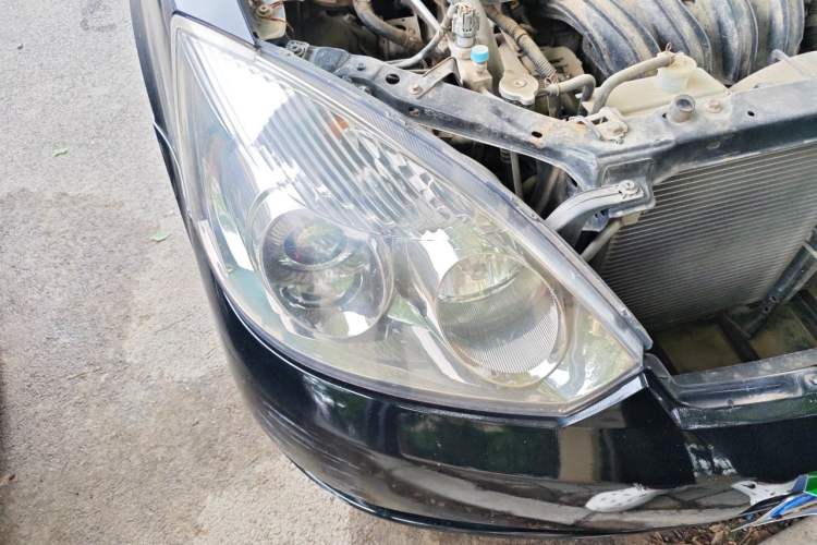 Used Geely Auto Vision 2013 1.5L Manual Comfort Model Right Front Headlight